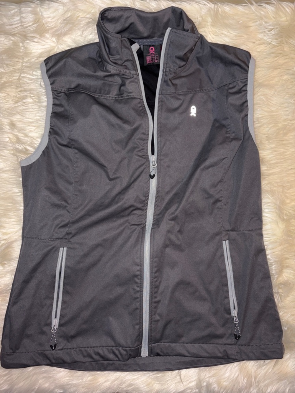 Women's Gray Sleeveless Performance Vest